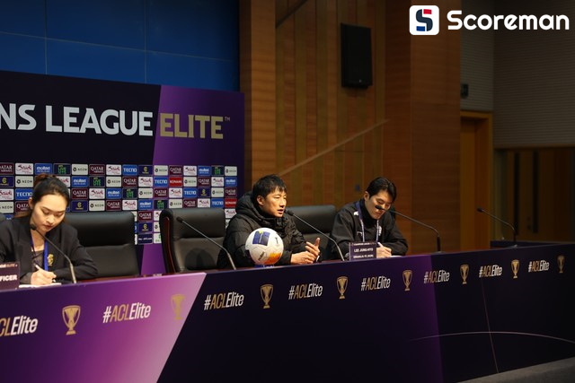 광주, 산둥 원정에서 1-3 패...이정효 감독, 